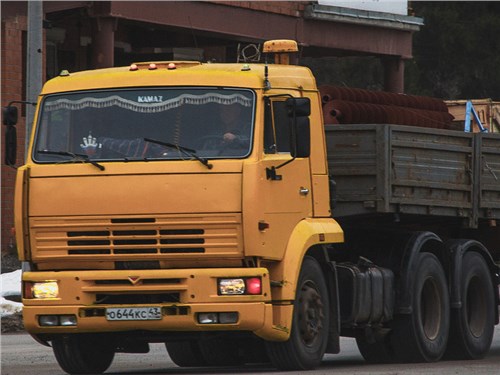 Грузовики KamAZ в 2016 году заняли почти все ключевые позиции в своем сегменте