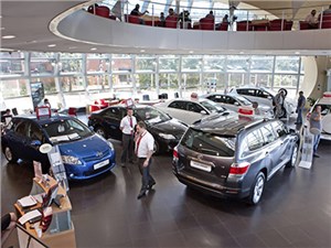 Депутаты могут запретить называть в рекламе автомобилей стоимость базовой версии