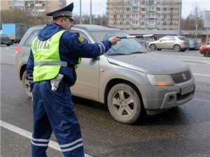 Автомобилистов, не оплачивающих штрафные квитанции, будут ловить по номерам