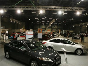 Петербургский авторынок немного вырос в ноябре