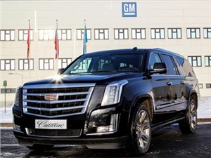 Cadillac Escalade нового поколения получил рублевый ценник 