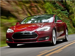 Электрокар Tesla Model S бьет рекорды по продажам