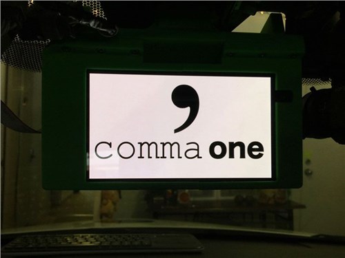 Джордж Хоц превратил «автопилот» Comma One в проект с открытым исходным кодом