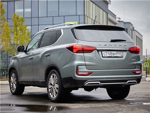 KGM Rexton (2025) вид сзади