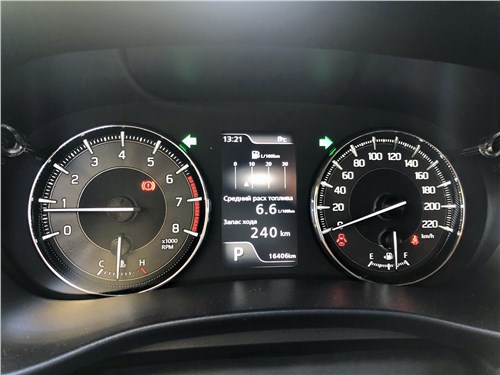 Предпросмотр suzuki baleno (2022) приборная панель