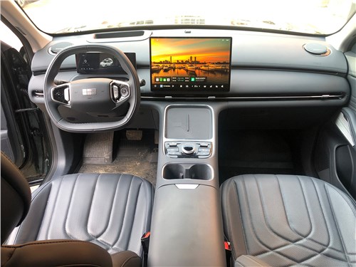 Geely EX5-EM-i (2025) салон