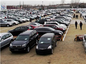 Почти половина проданных машин в России – с «автоматом»