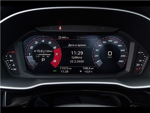 Audi Q3 2019 приборная панель
