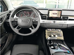 Audi A8 L Security 2013 водительское место