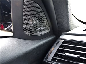 BMW 335i 2012 аудиосистема Harman/Kardon