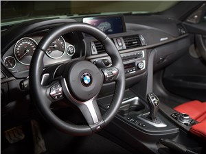 BMW M3 2014 водительское место