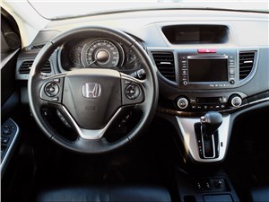 Honda CR-V 2013 водительское место