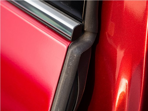 Mazda CX-5 2017 дверь