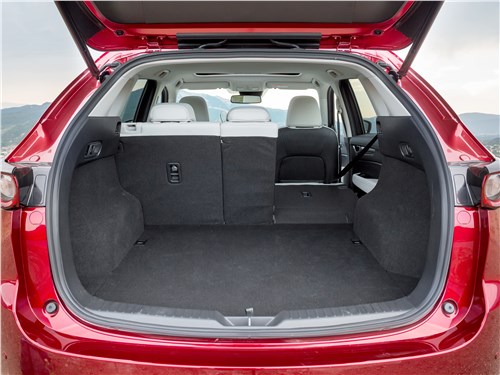 Mazda CX-5 2017 багажное отделение