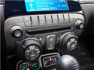 Предпросмотр chevrolet camaro 2012 управление аудиосистемой и климатом 