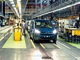 Люк Бессон должен спасти французский автопром