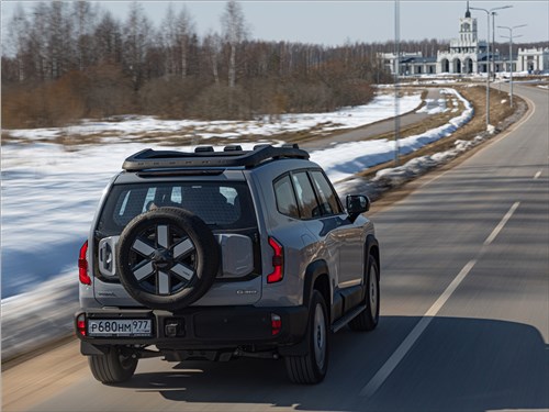 Предпросмотр deepal g318 (2026) вид сзади