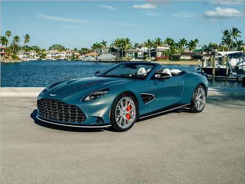 Aston Martin Vanquish Volante&nbsp;Wave&nbsp;Edition&nbsp;