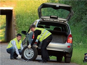 Автомобилистов и пешеходов обяжут «светиться» в темноте