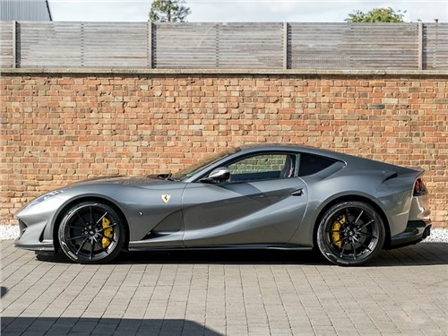 Ferrari усиленно работает над мотором V12