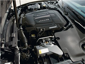 Jaguar XKR-S двигатель