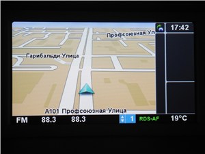 Renault Kangoo 2012 экран навигационной системы Carminat TomTom