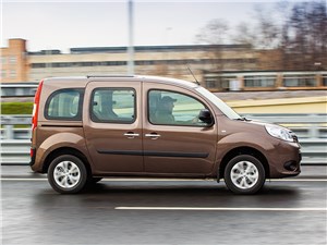 Renault Kangoo 2013 вид сбоку