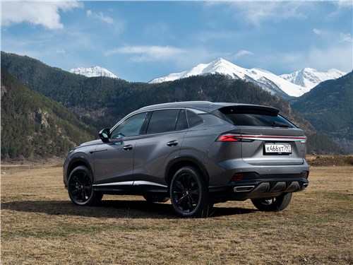 Предпросмотр москвич м70 (2026) вид сзади