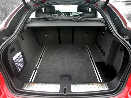 BMW X4 xDrive35i 2014 багажное отделение
