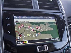 Chevrolet Malibu 2013 дисплей
