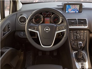 Opel Meriva 2013 место водителя