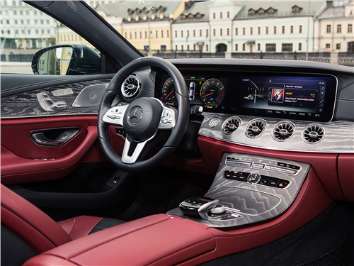 Mercedes-Benz CLS 2019 салон
