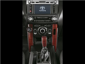 Toyota Land Cruiser Prado 2014 центральная консоль