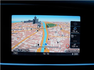 Audi Q5 2012 мультимедийный экран