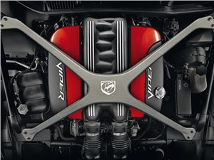 Предпросмотр chrysler srt viper gts 2013 двигатель