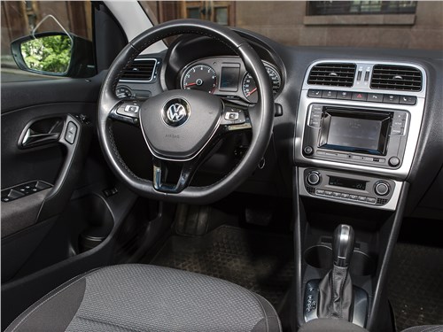 Volkswagen Polo Sedan 2016 салон