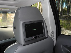 Volvo XC90 2012 экран видеосистемы