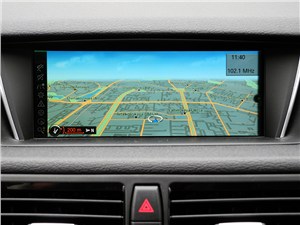 BMW X1 2012 дисплей системы навигации