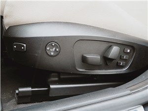 BMW X1 2012 регилировка седений