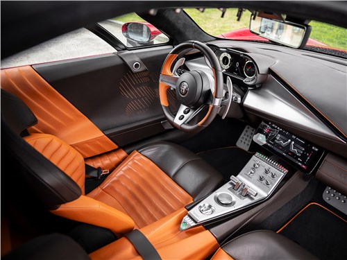 Alfa Romeo 33 Stradale (2024) салон