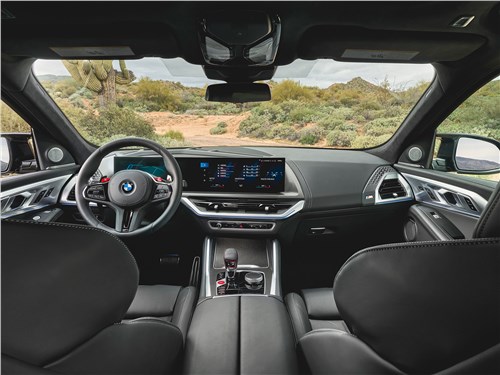 BMW XM (2023) салон