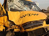 На закрытой реверсивной полосе произошла серьезная авария