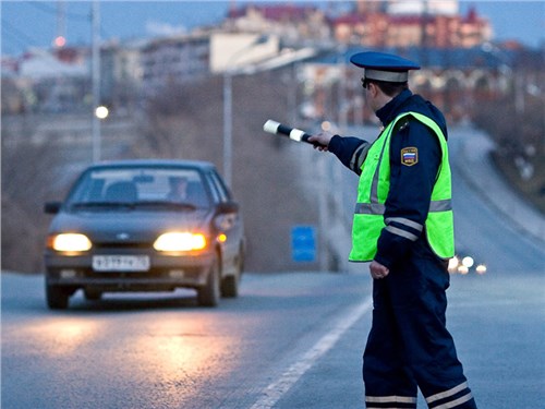 В МВД рассказали, почему запретили ГИБДД останавливать судей-нарушителей