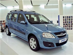 За Lada Largus выстроилась очередь