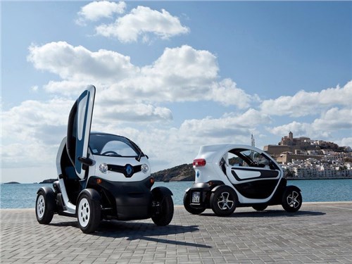 Renault вывел на российский рынок электрокары Twizy и Kangoo