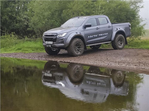 Компания Isuzu привезла в Россию новую версию пикапа D-Max.
