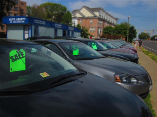 Расходы россиян на покупку новых легковых автомобилей возросли