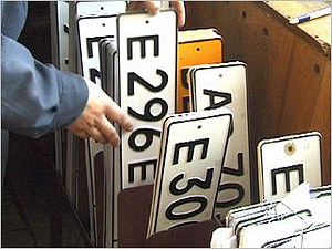 Зарегистрировать машину можно будет 24 часа в сутки