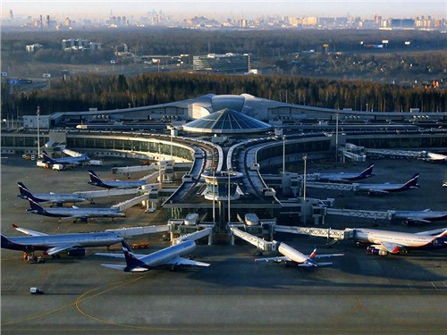 Аэропорт Шереметьево расщедрился на парковку