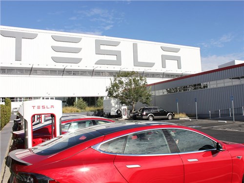 Tesla предсказали крах до конца 2019 года